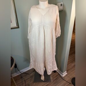 136. GAP Women's Cream V-Neck Gauze Maxi Dress